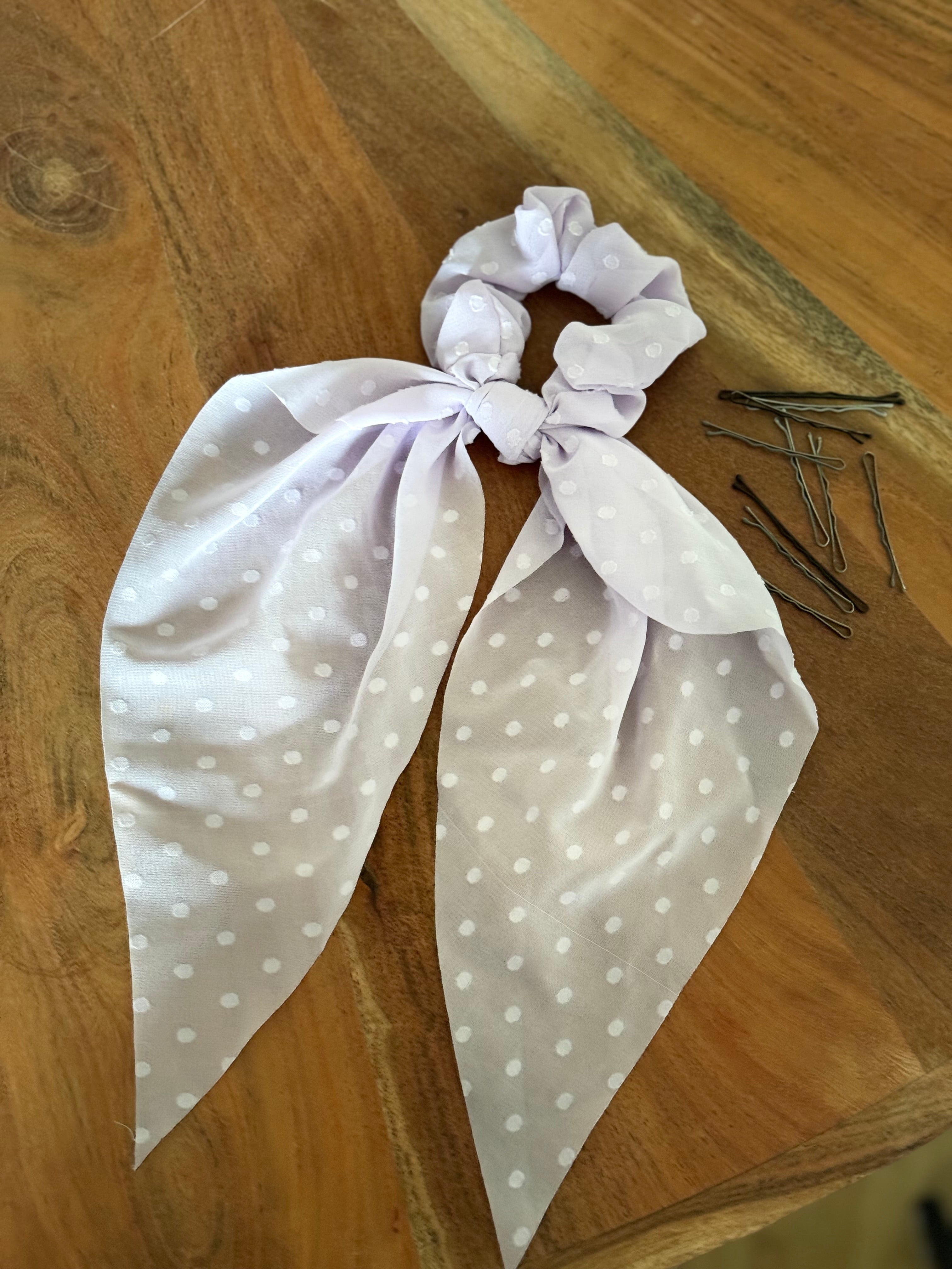 Scrunchies mit Bänder