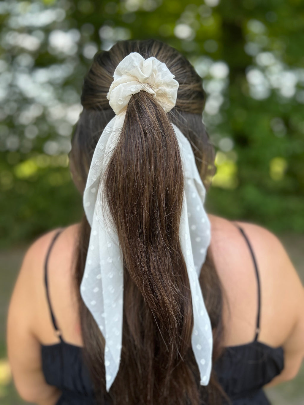 Scrunchies mit Bänder