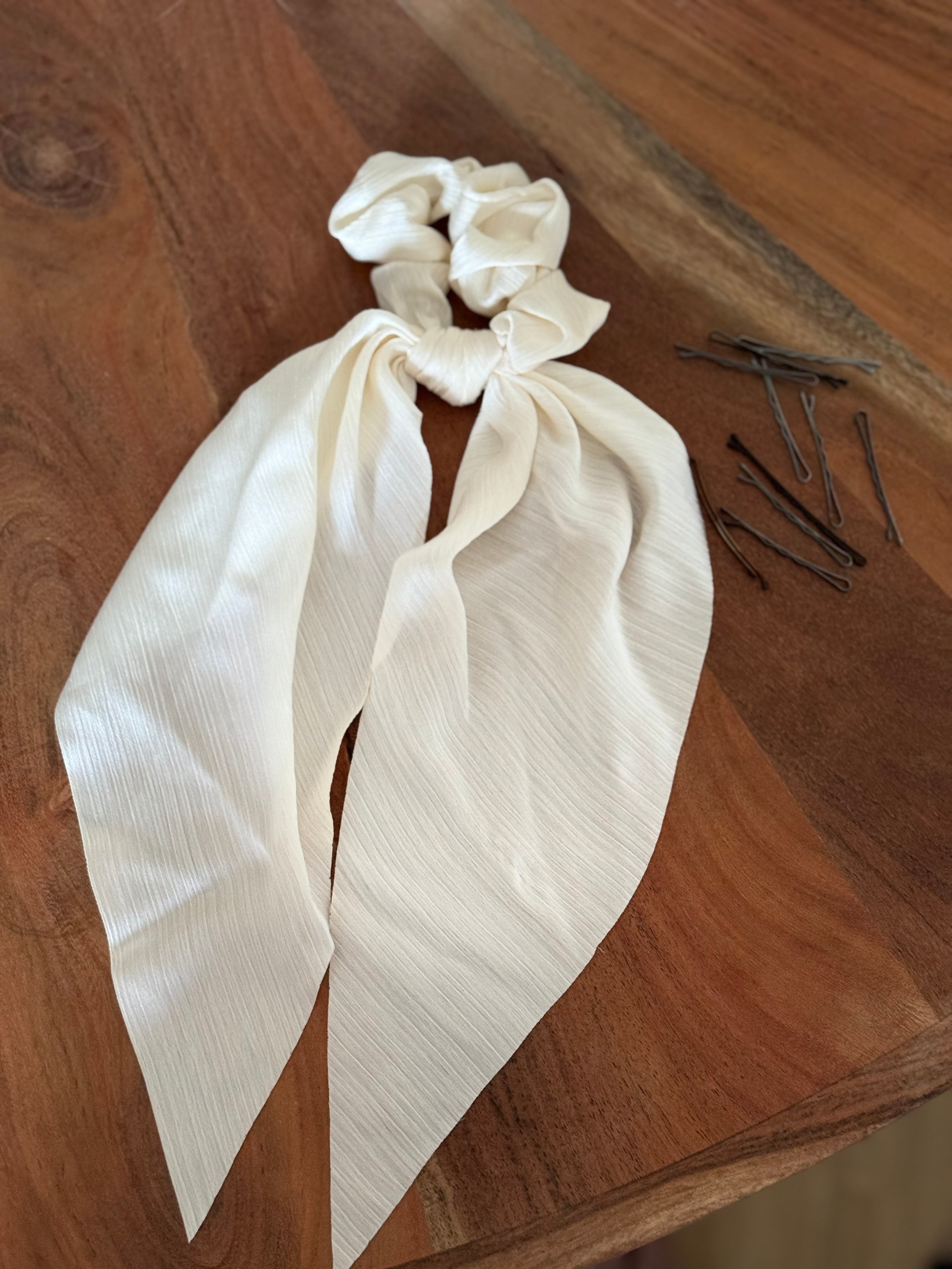 Scrunchies mit Bänder