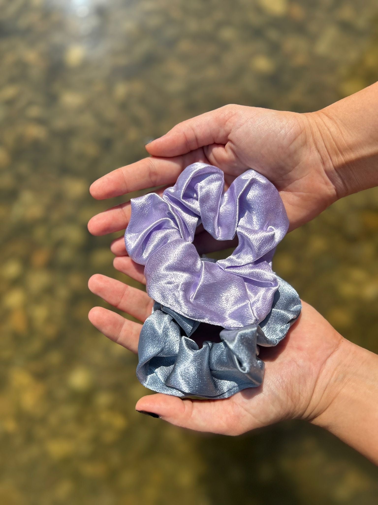 Seidige Scrunchies